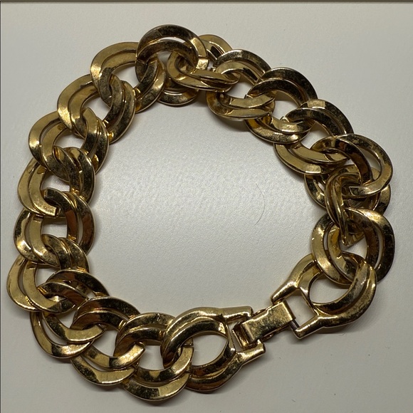 Jewelry - Vintage Chunky Gold Chain Bracelet